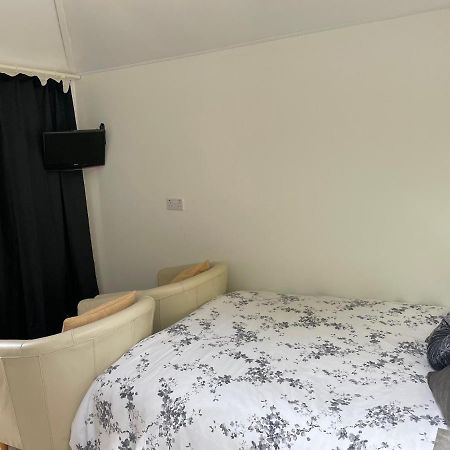 The Little Nest Beach Sole Use Accommodation Near To Bath Wick  Extérieur photo