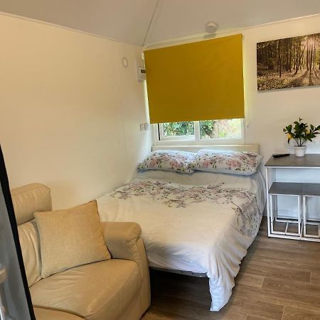 The Little Nest Beach Sole Use Accommodation Near To Bath Wick  Extérieur photo